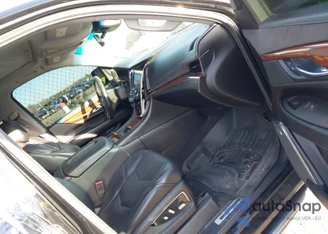 2016 Cadillac Escalade Premium Collection z USA, uszkodzony, nr VIN 1GYS4CKJXGR451604